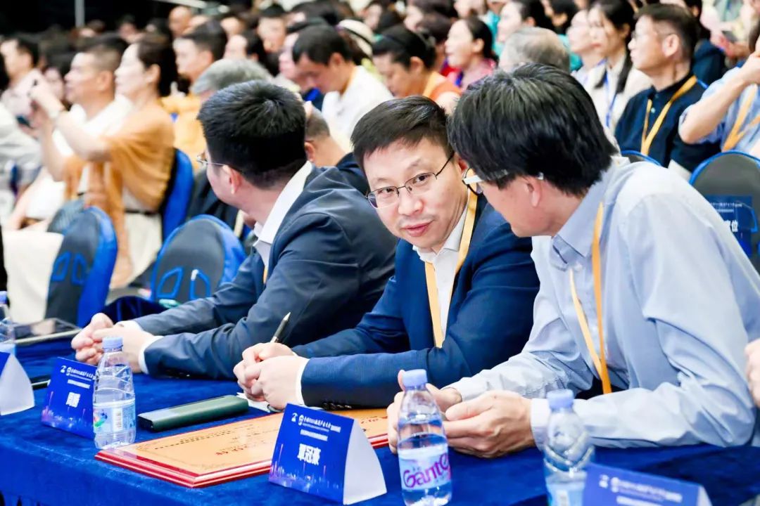 202508051754380194370429.jpg 02.jpg